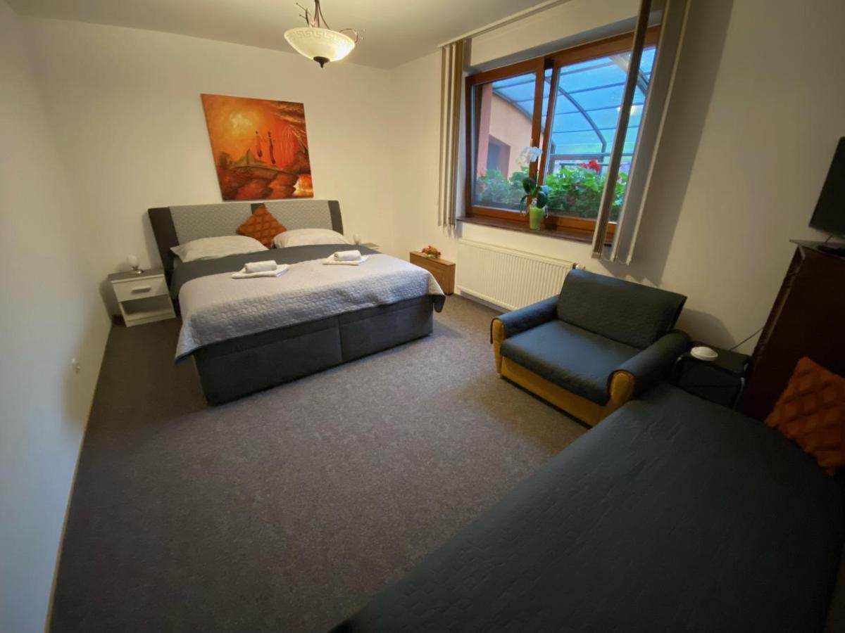 Brezno 2 Izbovy Apartman Sabi Екстериор снимка