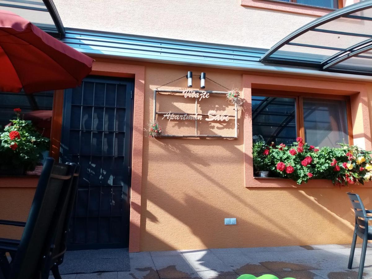 Brezno 2 Izbovy Apartman Sabi Екстериор снимка