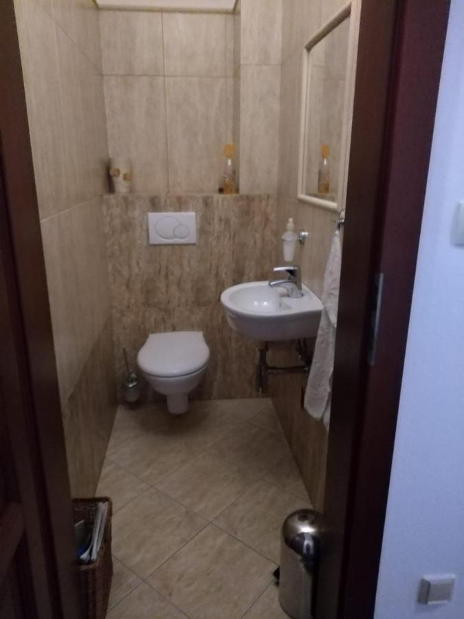 Brezno 2 Izbovy Apartman Sabi Екстериор снимка